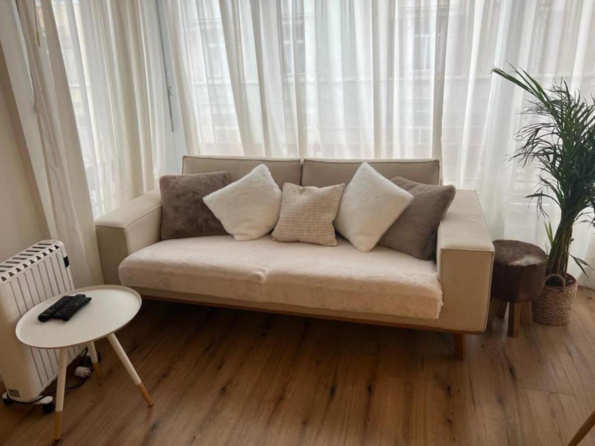 Stylish 1-Bedroom Condo Close To Exhibition Square Basel Eksteriør billede